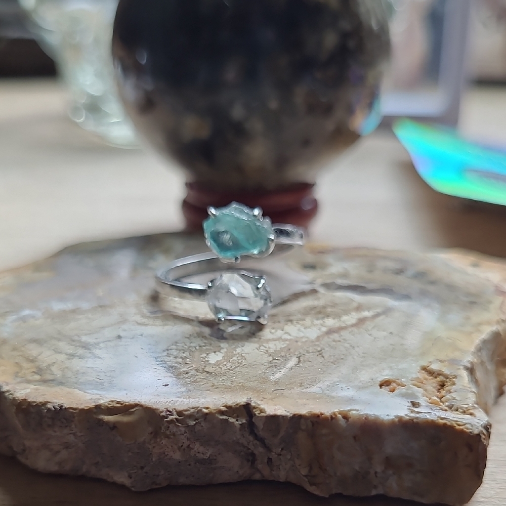 Elegant Sterling Hekimer And Blue Apatite Ring